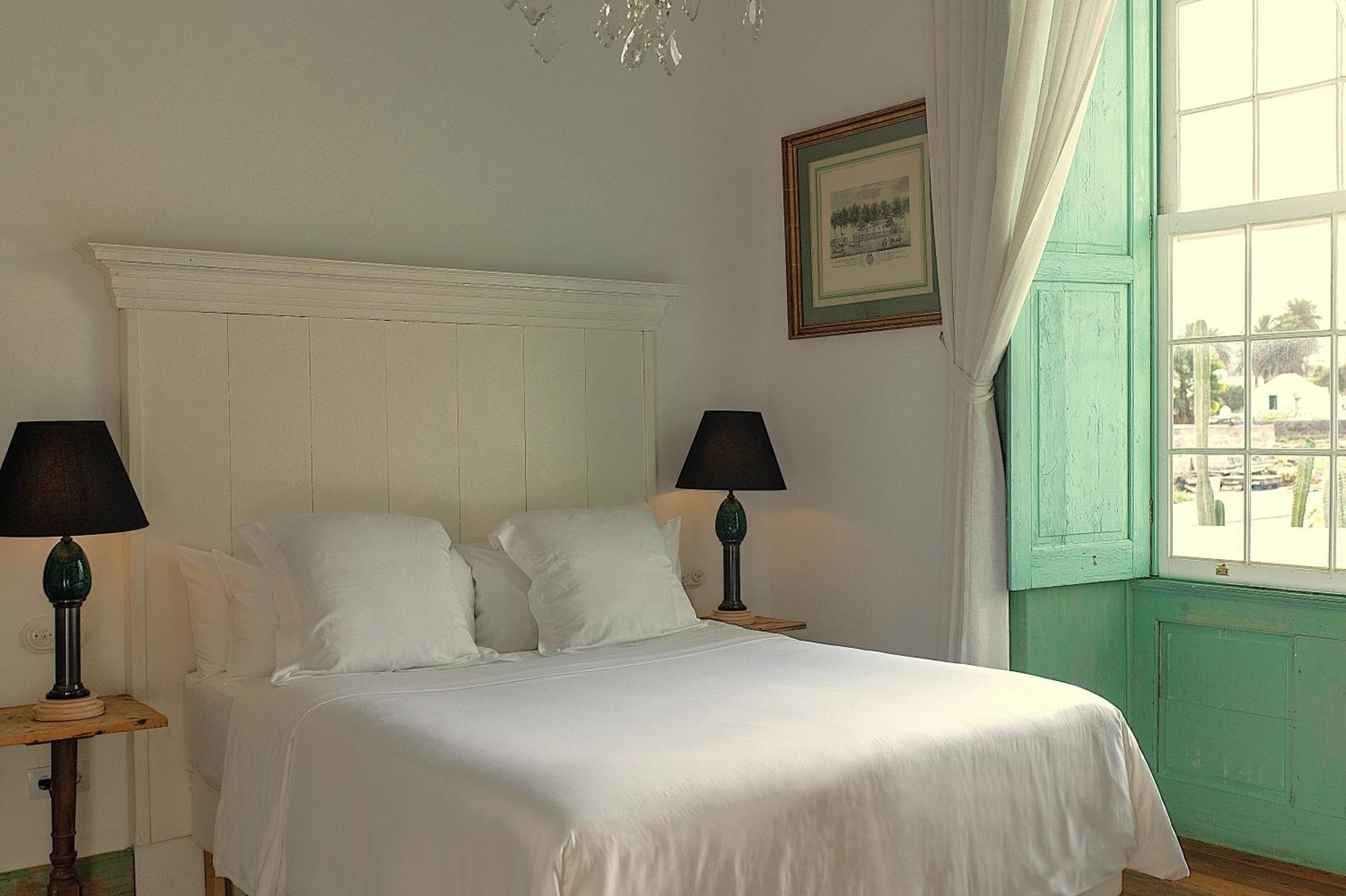 Emblemático La Casa De Naranjos Hotel 4*